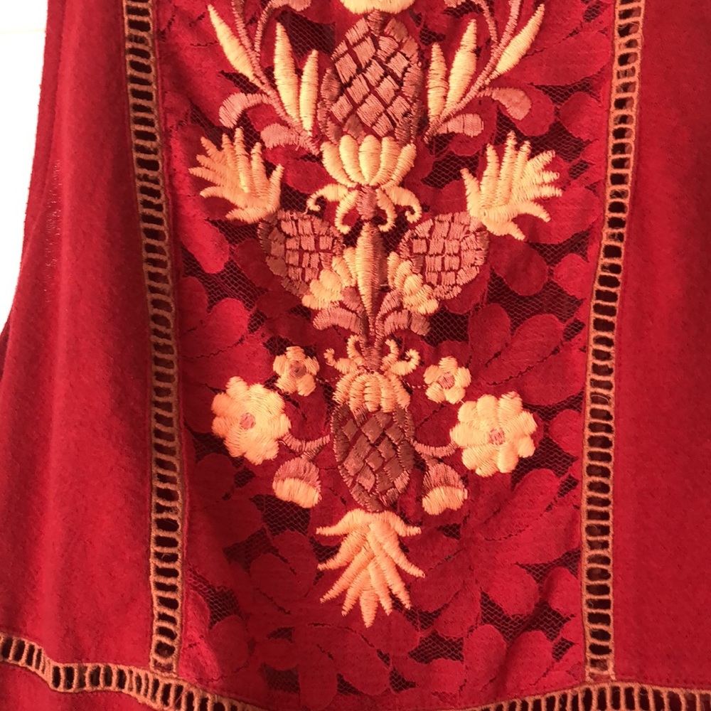 Free People Top Pineapple Tank Embroidered Floral Red SZ S - Picture 2 of 8